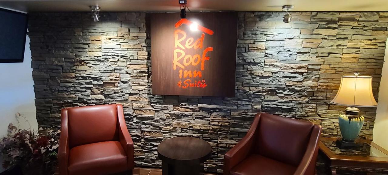 Red Roof Inn & Suites Cornelius - Lake Norman Kültér fotó