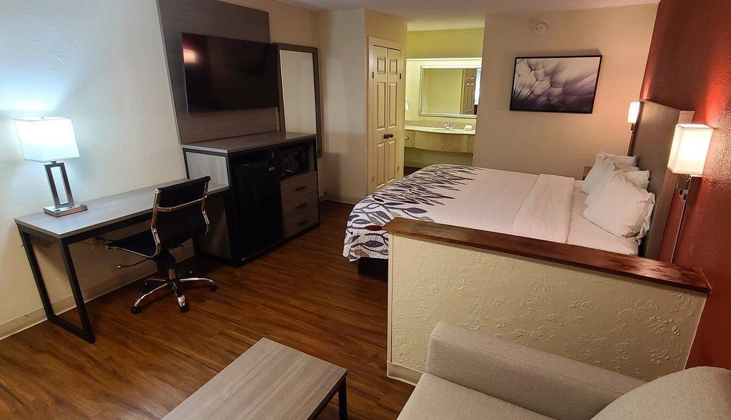 Red Roof Inn & Suites Cornelius - Lake Norman Kültér fotó