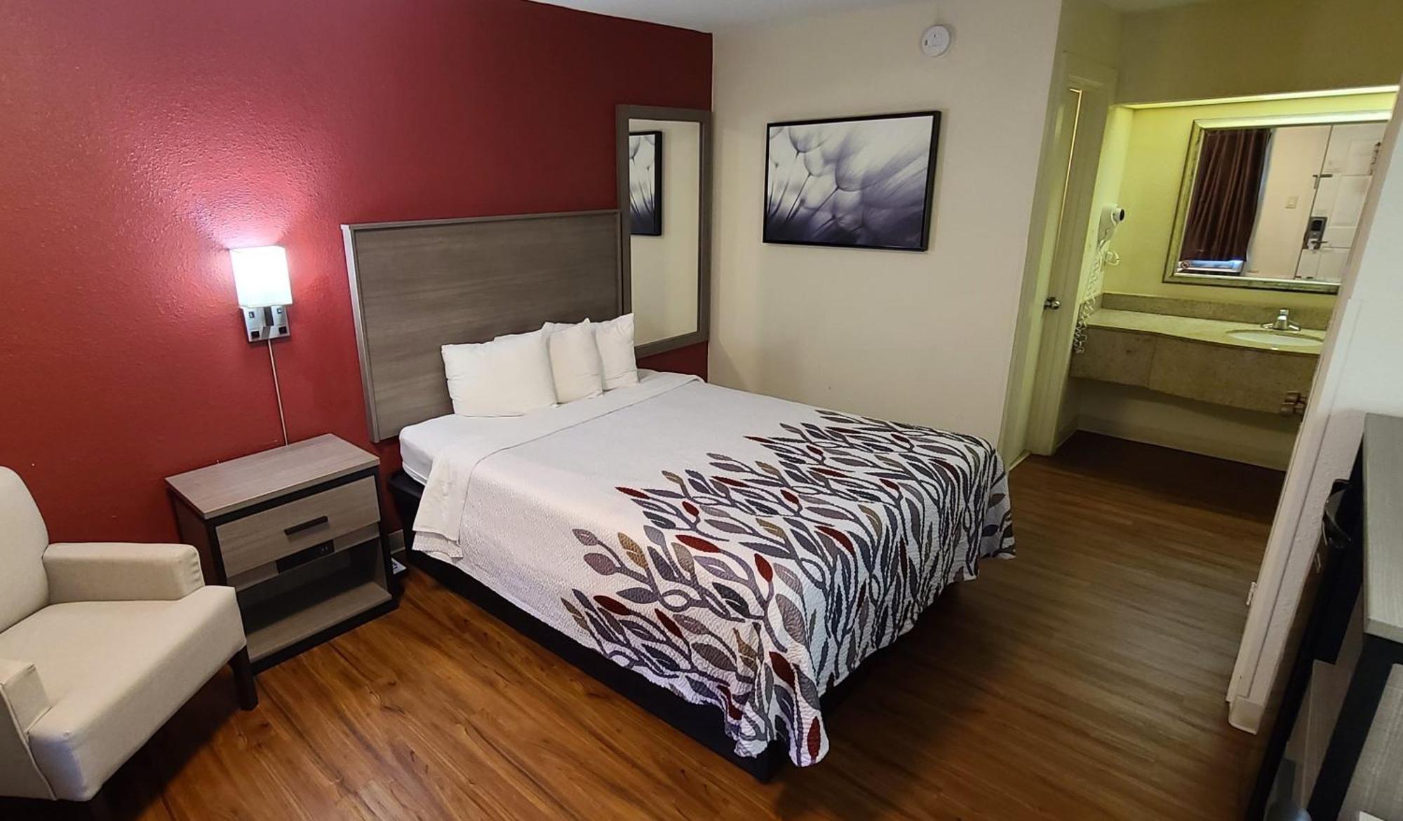 Red Roof Inn & Suites Cornelius - Lake Norman Kültér fotó