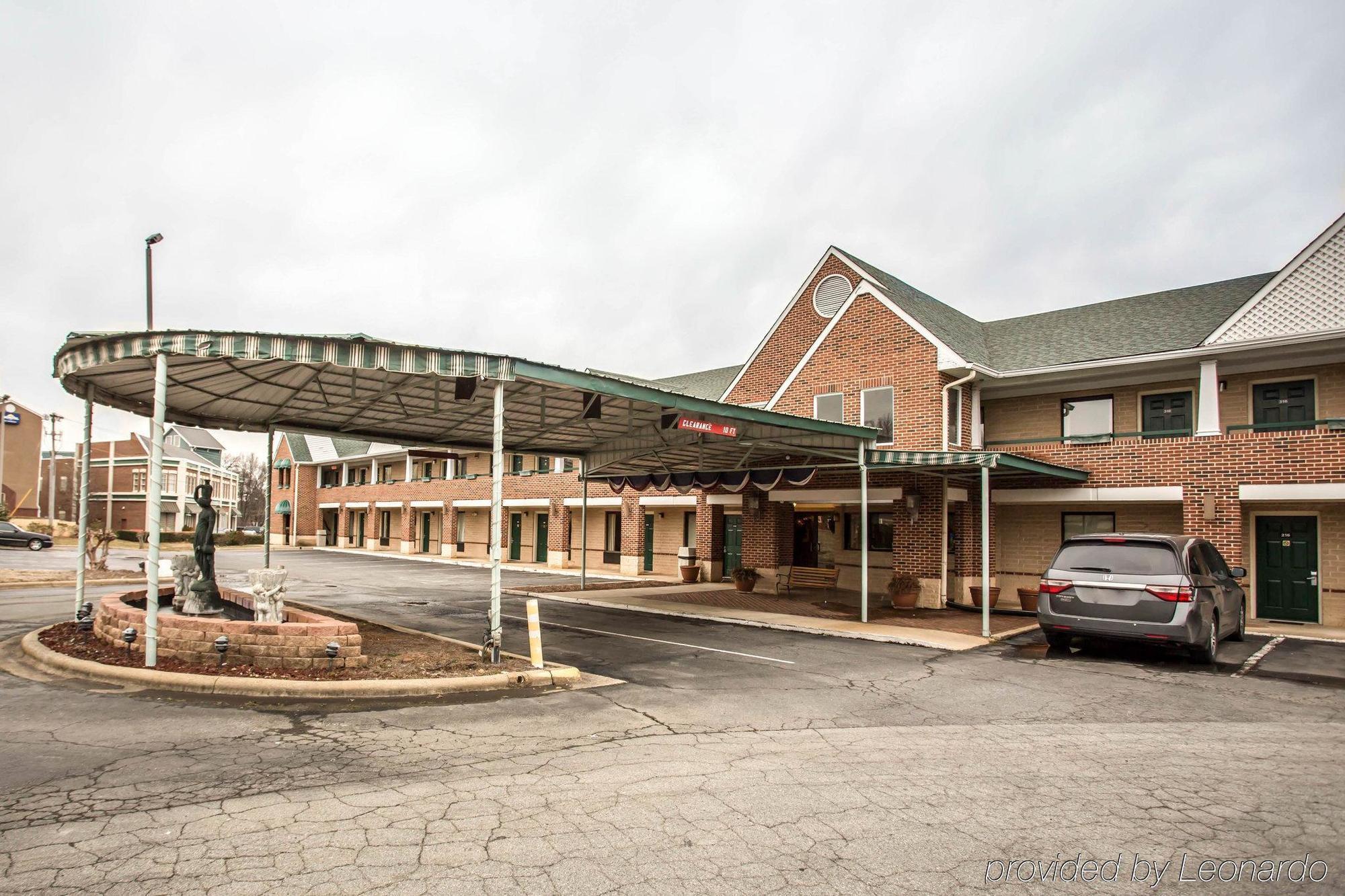 Red Roof Inn & Suites Cornelius - Lake Norman Kültér fotó